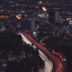 雷狮顶安迷修的生育
